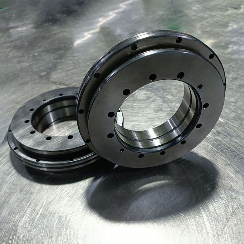 轉(zhuǎn)臺軸承裝配誤差看是小問題，影響大事情！